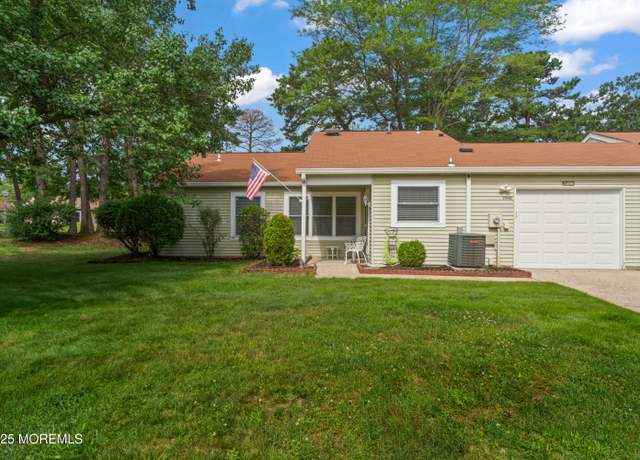 Property at 799B Westminster Ct Unit B, Manchester, NJ 08759, 2 beds, 2 baths