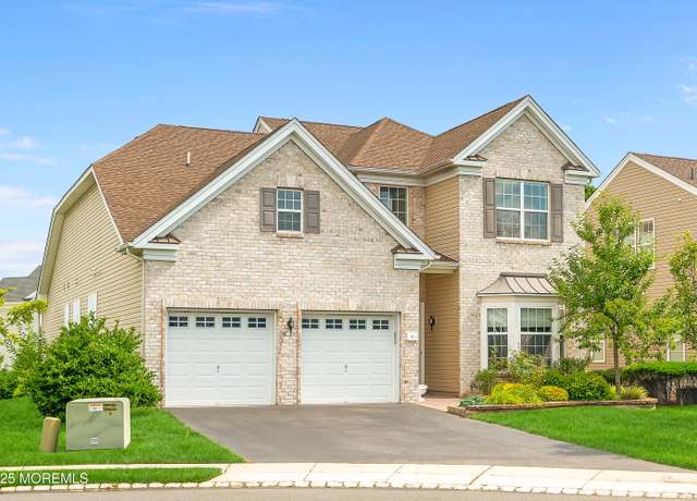 Property at 5 Cameron Ct, Forked River, NJ 08731, 3 beds, 3 baths