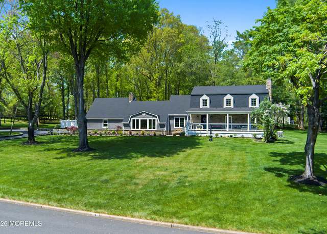 Property at 4 Deborah Dr, Colts Neck, NJ 07722, 4 beds, 2.5 baths