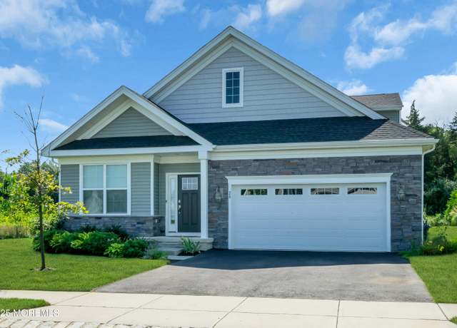 Property at 20 Belmont Rd, Plumsted, NJ 08533, 3 beds, 3 baths