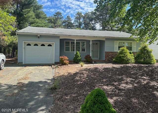 Property at 26 Piermont Rd, Toms River, NJ 08757, 2 beds, 1 bath