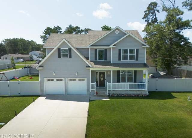 Property at 1240 Englemere Blvd, Manchester, NJ 08759, 4 beds, 2.5 baths