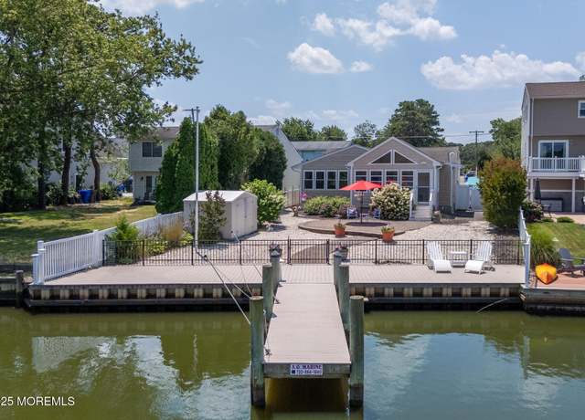 Property at 52 Kettle Creek Dr, Brick, NJ 08723, 2 beds, 2 baths