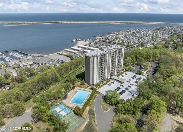 Property at 1 Scenic Dr #204, Highlands, NJ 07732, 2 beds, 2 baths