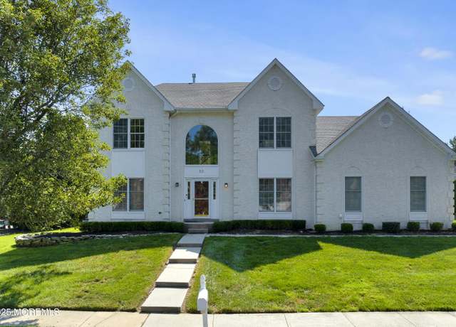 Property at 53 Vardon Way, Farmingdale, NJ 07727, 4 beds, 2.5 baths