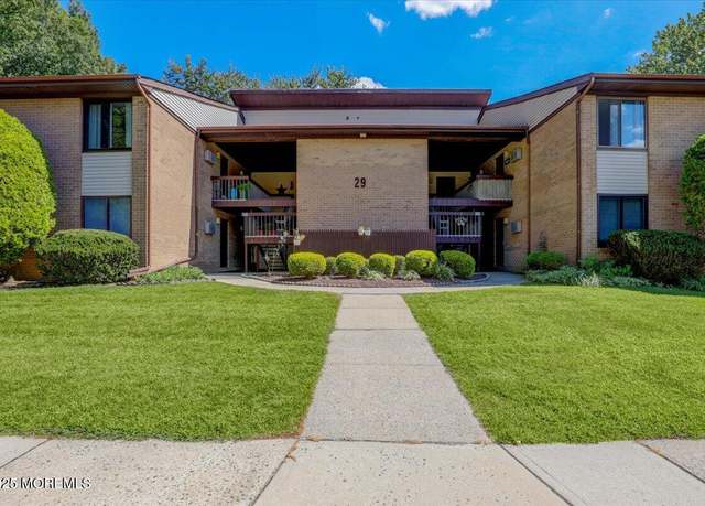 Property at 29 Meadow Green Cir Unit A, Manalapan, NJ 07726, 2 beds, 2 baths