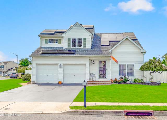 Property at 16 E Shenendoah Rd, Howell, NJ 07731, 4 beds, 2.5 baths