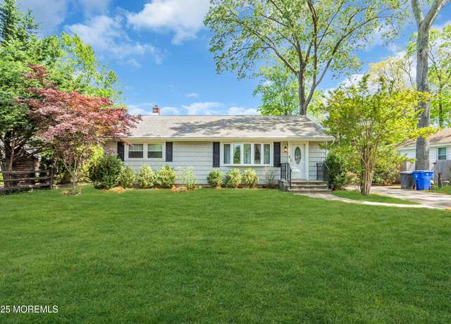 Property at 18 Tanager Dr, Toms River, NJ 08755, 3 beds, 1 bath