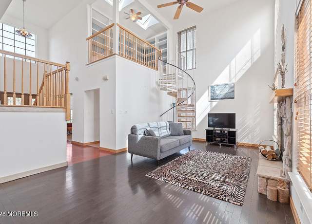 Property at 408 Brookdale Ave, Long Branch, NJ 07740, 5 beds, 2.5 baths