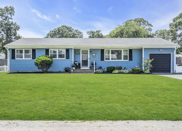Property at 203 Walnut Dr, Lanoka Harbor, NJ 08734, 3 beds, 1.5 baths