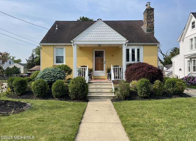 Property at 91 Center Ave, Atlantic Highlands, NJ 07716, 3 beds, 2.5 baths