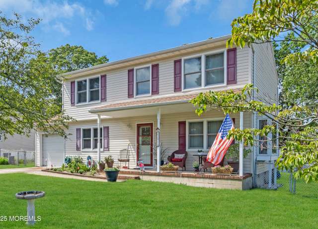 Property at 2010 Pine Meadow Ave, Toms River, NJ 08753, 4 beds, 3 baths