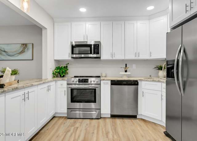 Property at 148 Lexington Ct, Red Bank, NJ 07701, 2 beds, 2 baths