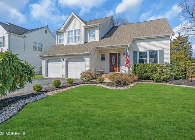 Property at 16 Higgins Ct, Howell, NJ 07731, 3 beds, 2.5 baths
