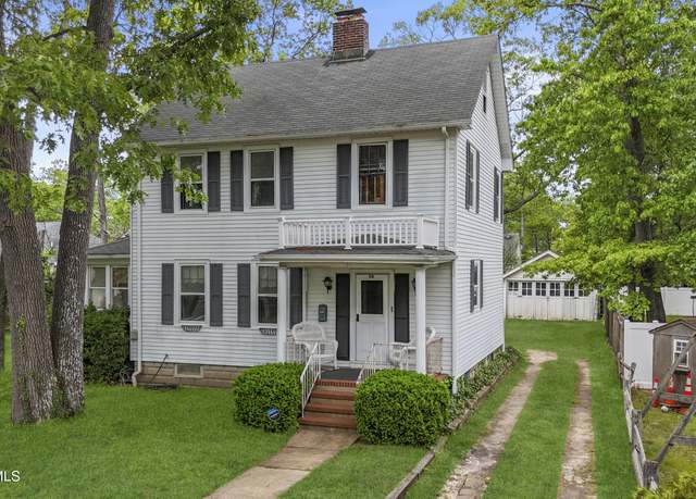 Property at 110 Kimball Rd, Lakewood, NJ 08701, 3 beds, 1.5 baths