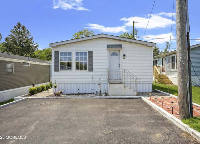 Property at 1820 Route 35 #37, Wall, NJ 07719, 2 beds, 1.5 baths