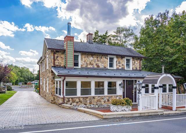 Property at 3011 Atlantic Ave, Allenwood, NJ 08720, 5 beds, 2 baths