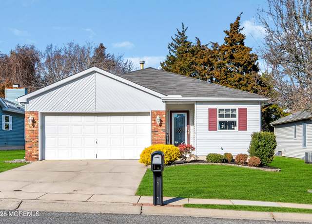 Property at 1478 Gleniffer Hill Rd, Toms River, NJ 08755, 2 beds, 2 baths