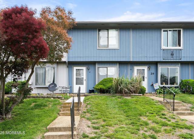 Property at 27 Sawmill Rd, Brick, NJ 08724, 2 beds, 1.5 baths