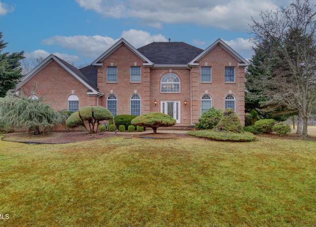 Property at 7 Whispering Spring Dr, Millstone, NJ 08510, 4 beds, 3 baths