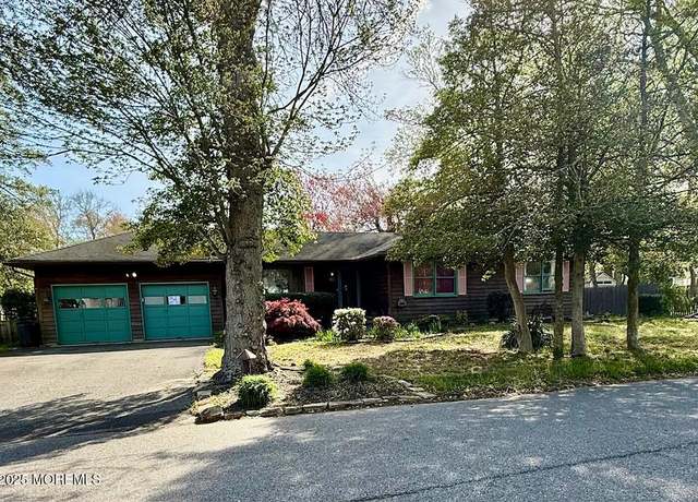 Property at 82 Bonita Rd, Waretown, NJ 08758, 3 beds, 1 bath