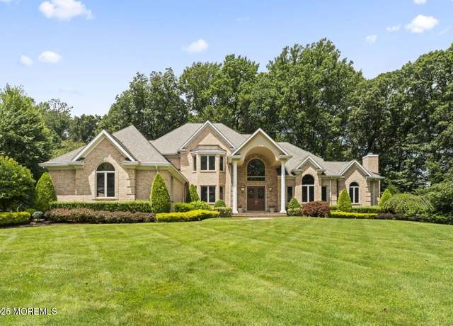Property at 7 Red Oak Run, Holmdel, NJ 07733, 6 beds, 5.5 baths