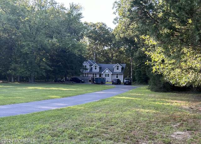 Property at 268 Bennetts Mills Rd, Jackson, NJ 08527, 4 beds, 3.5 baths