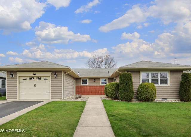 Property at 16 Mayaquez Ln, Toms River, NJ 08757, 2 beds, 2 baths