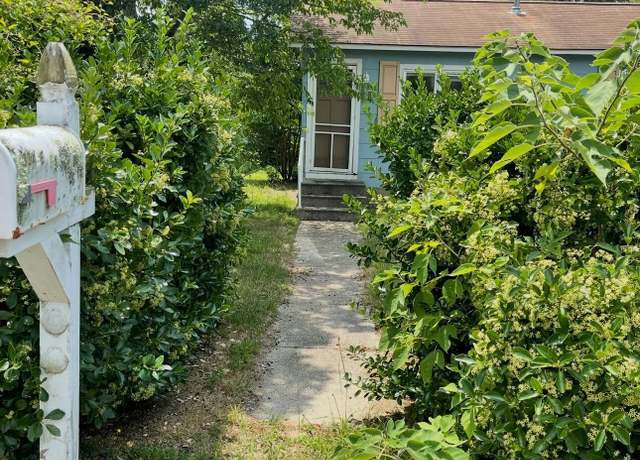 Property at 334 E Miami Ave, Lower, NJ 08204, 2 beds, 1 bath