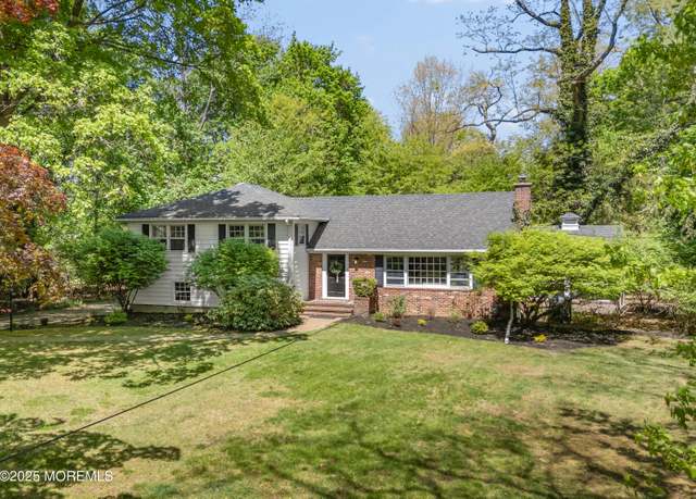 Property at 15 Farmedge Ln, Tinton Falls, NJ 07724, 3 beds, 2 baths