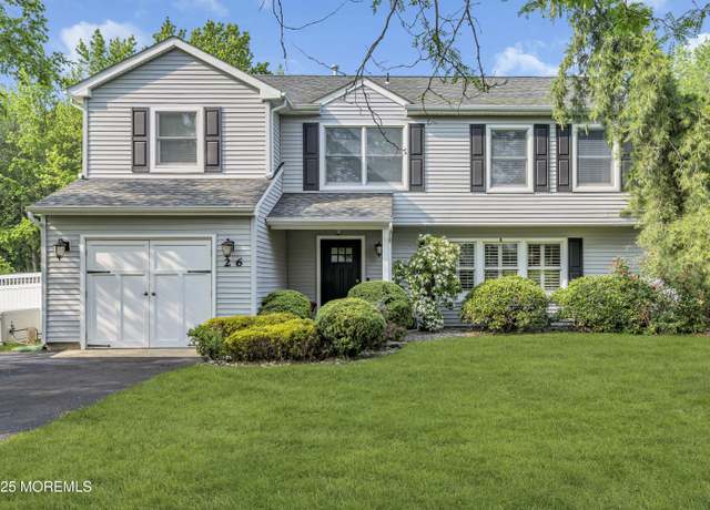 Property at 26 Devon Dr, Manalapan, NJ 07726, 5 beds, 4.5 baths