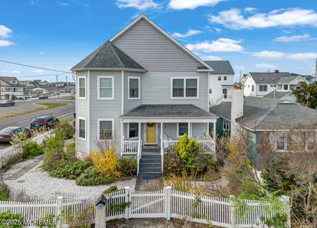 Property at 103 C St, Seaside Park, NJ 08752, 6 beds, 2.5 baths