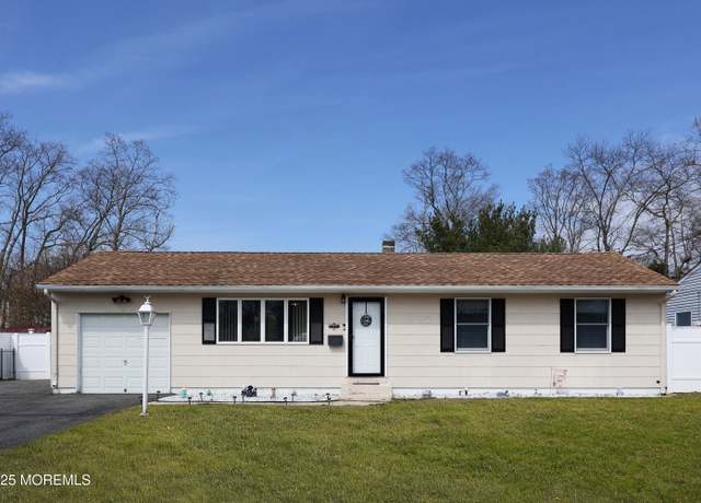 Property at 280 Sky Manor Blvd, Brick, NJ 08723, 3 beds, 1 bath
