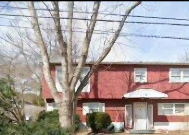 Property at 1008 Halliard Ave, Beachwood, NJ 08722, 4 beds, 2 baths