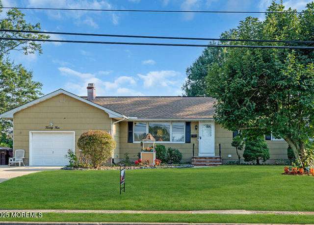Property at 24 Woodland Rd, Bayville, NJ 08721, 3 beds, 2.5 baths