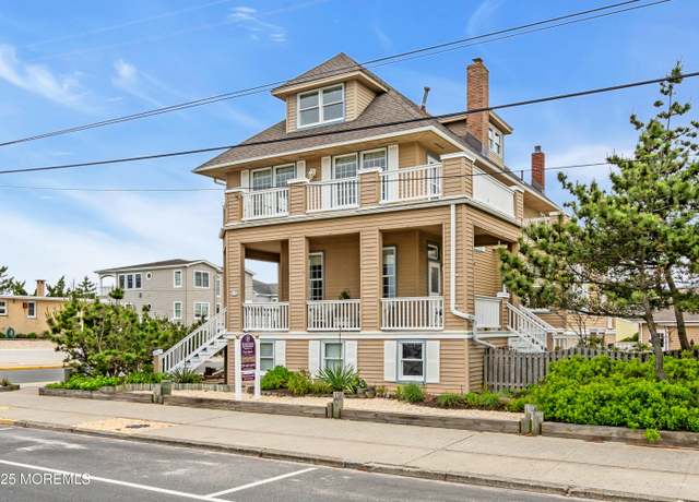Property at 817 S Ocean Ave, Seaside Park, NJ 08752, 7 beds, 6 baths