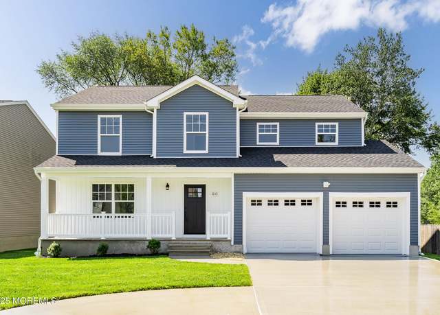 Property at 213 Beach Blvd, Forked River, NJ 08731, 4 beds, 2.5 baths