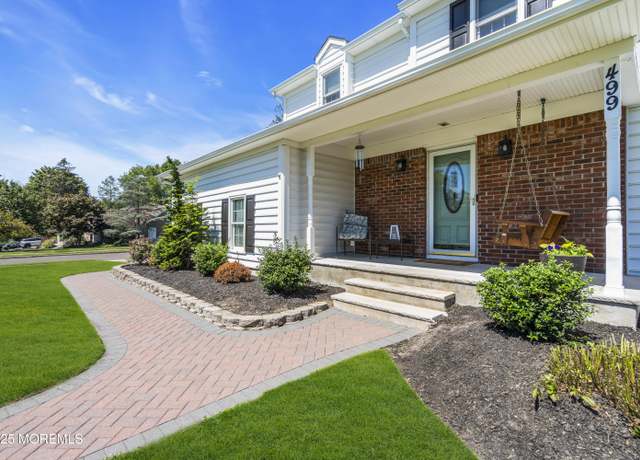 Property at 499 Hemlock Hill Dr, Toms River, NJ 08753, 5 beds, 2.5 baths