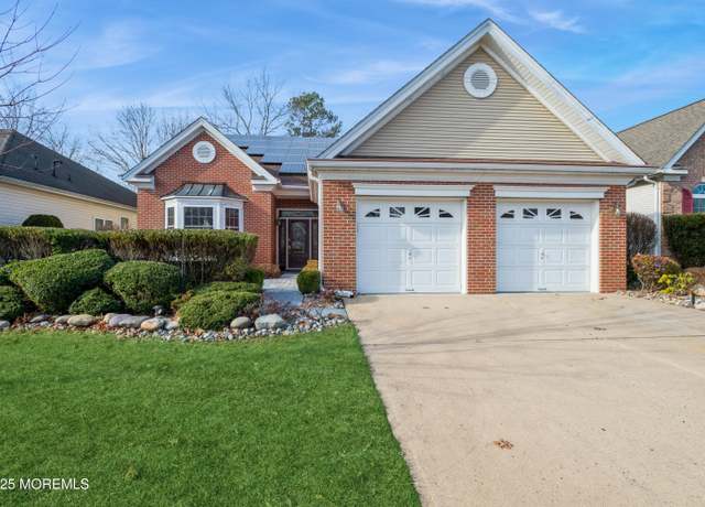 Property at 66 Crooked Stick Rd, Jackson, NJ 08527, 3 beds, 3 baths