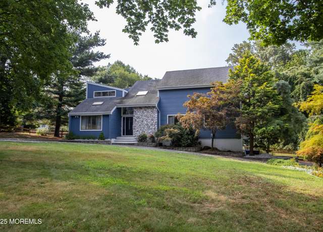 Property at 7 Cormorant Dr, Middletown, NJ 07748, 5 beds, 3.5 baths