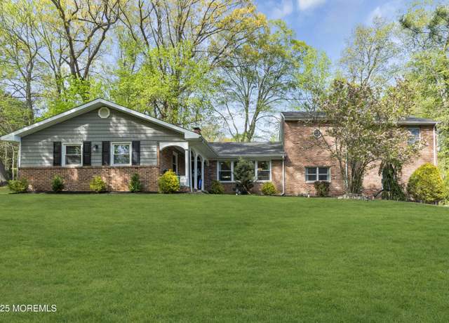 Property at 71 Bamm Hollow Rd, Middletown, NJ 07748, 4 beds, 3 baths