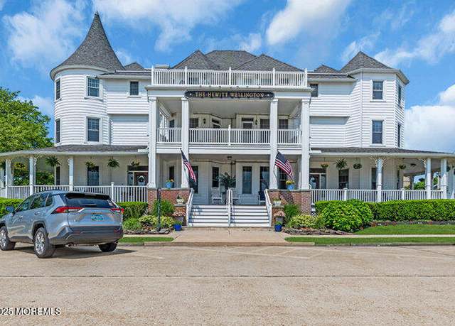 Property at 200 Monmouth Ave #7, Spring Lake, NJ 07762, 1 bed, 1 bath