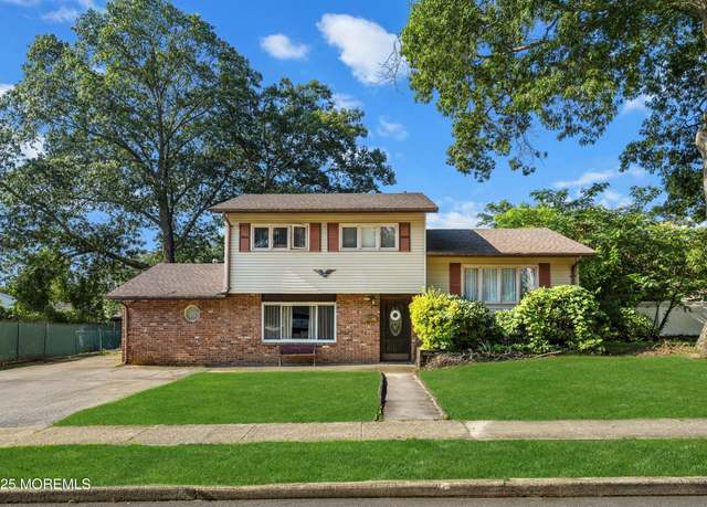 Property at 3 Colorado Dr, Jackson, NJ 08527, 4 beds, 2 baths