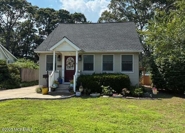 Property at 303 River Ave, Point Pleasant, NJ 08742, 4 beds, 1 bath