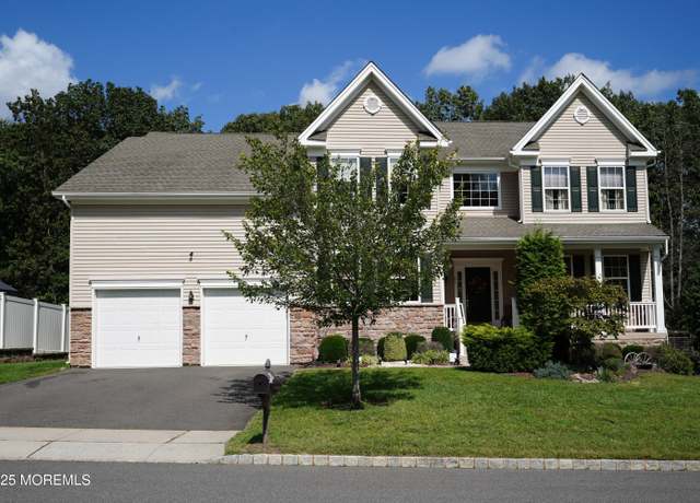 Property at 21 Christopher Dr, Howell, NJ 07731, 4 beds, 3 baths