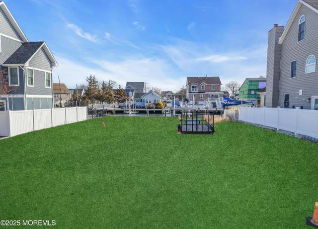 Property at 39 Channel Rd, Toms River, NJ 08753