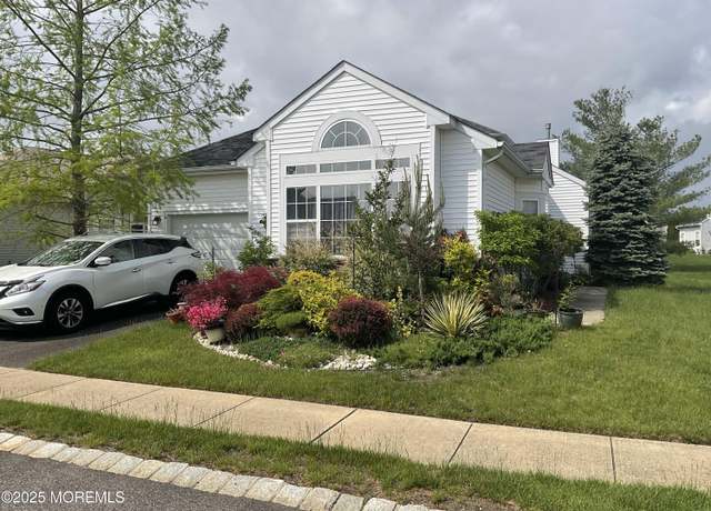 Property at 6 Ravenna Rd, Manchester, NJ 08759, 2 beds, 2 baths