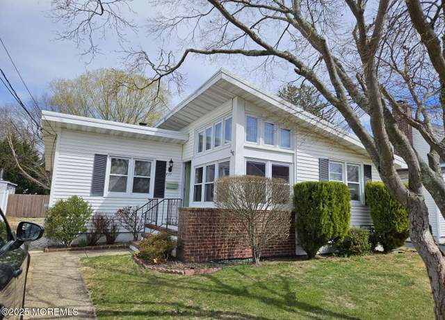 Property at 827 Rosewood Ave, Point Pleasant, NJ 08742, 1 bed, 1 bath