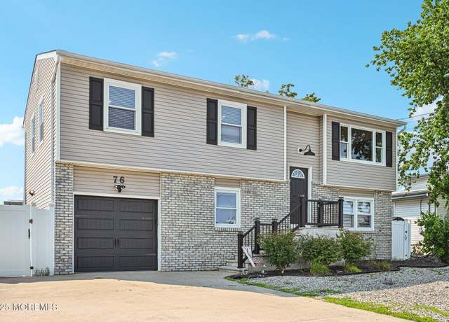 Property at 76 Ronald Ave S, Bayville, NJ 08721, 4 beds, 3 baths