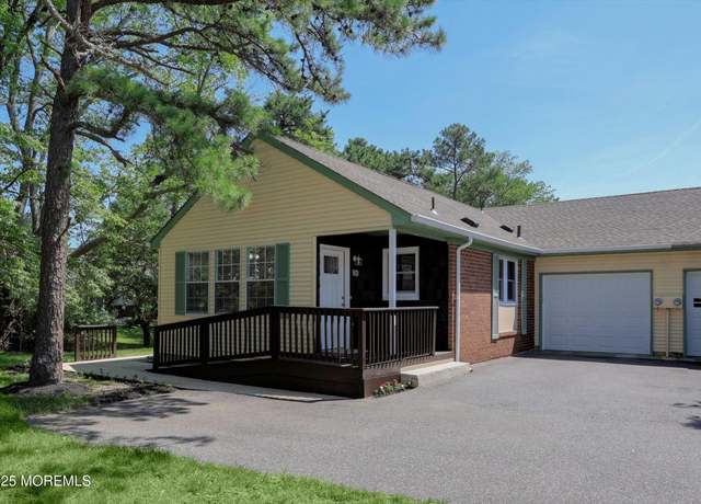Property at 9 Deerfield Dr Unit D, Whiting, NJ 08759, 2 beds, 1 bath